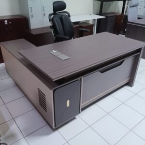 1.6m Modern L-Shaped Executive Desk